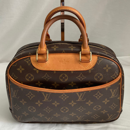 LOUIS VUITTON Trouville PM