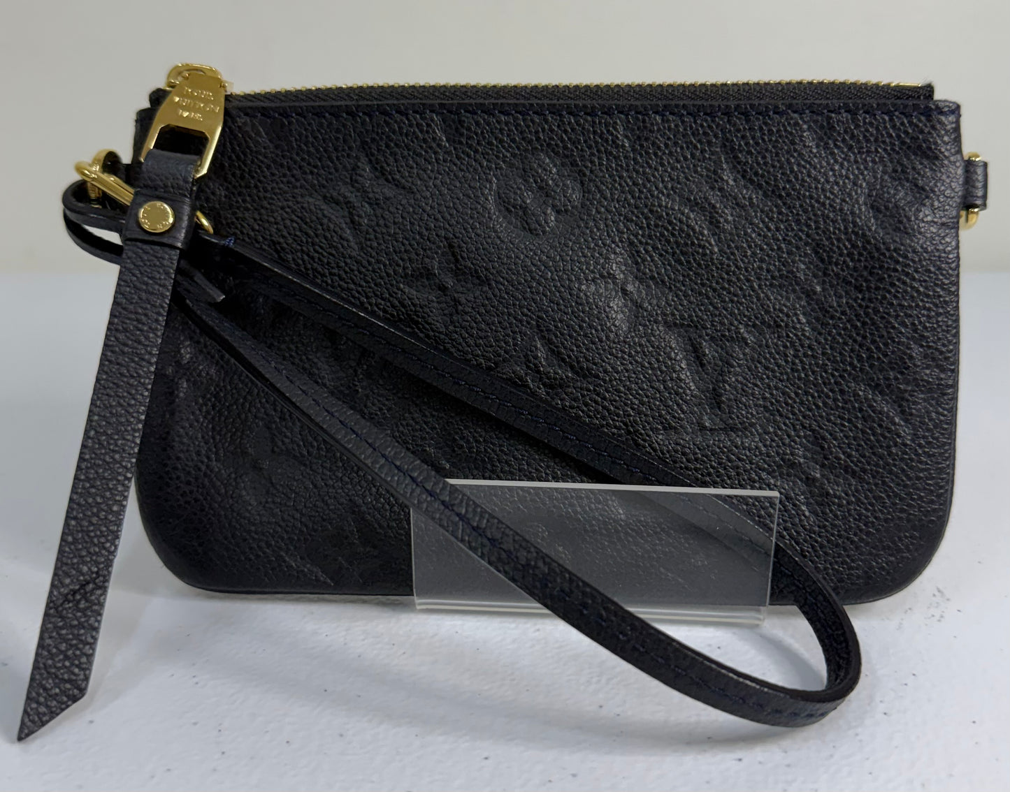 LOUIS VUITTON Bags