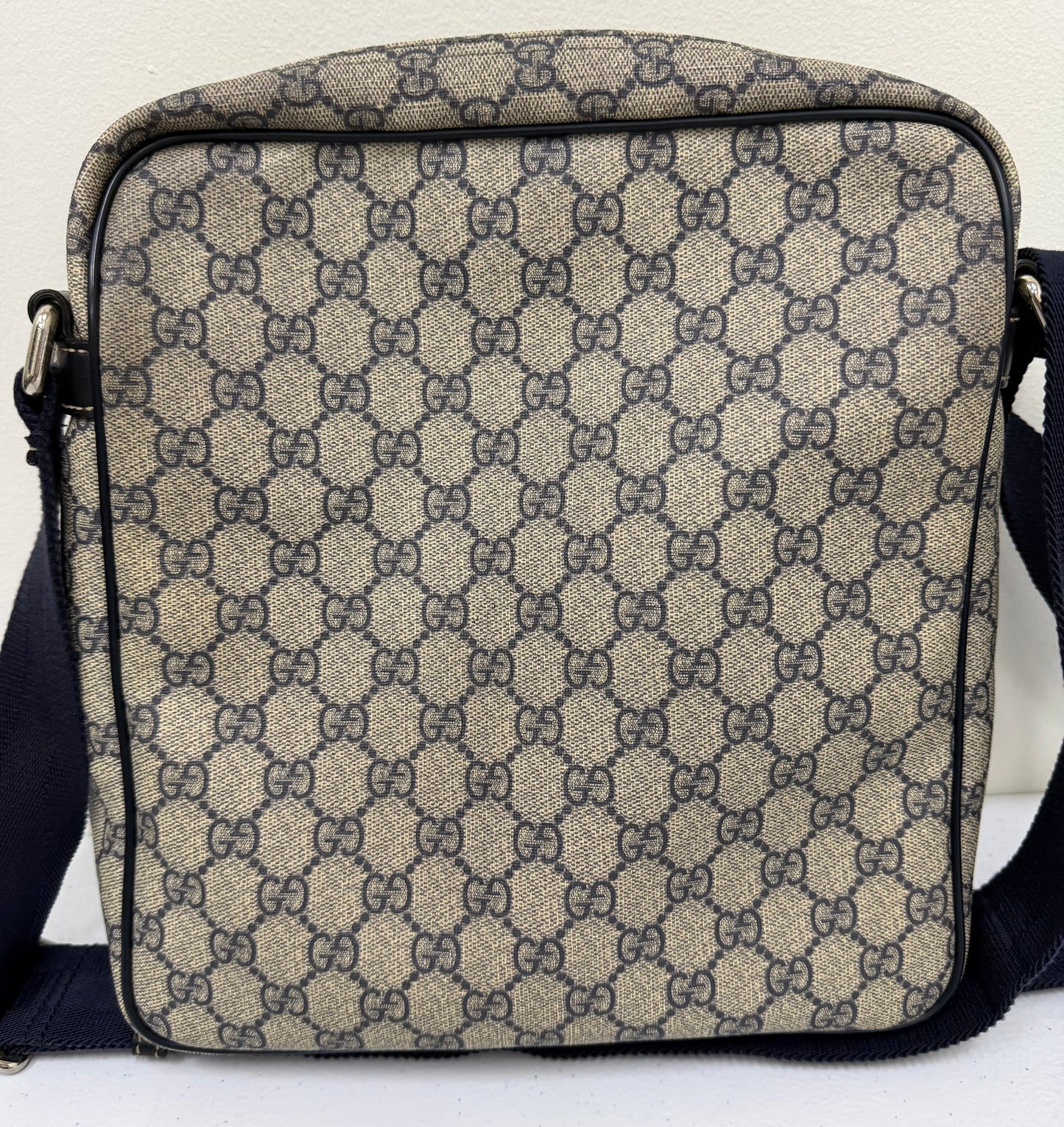 GUCCI GG Supreme Canvas