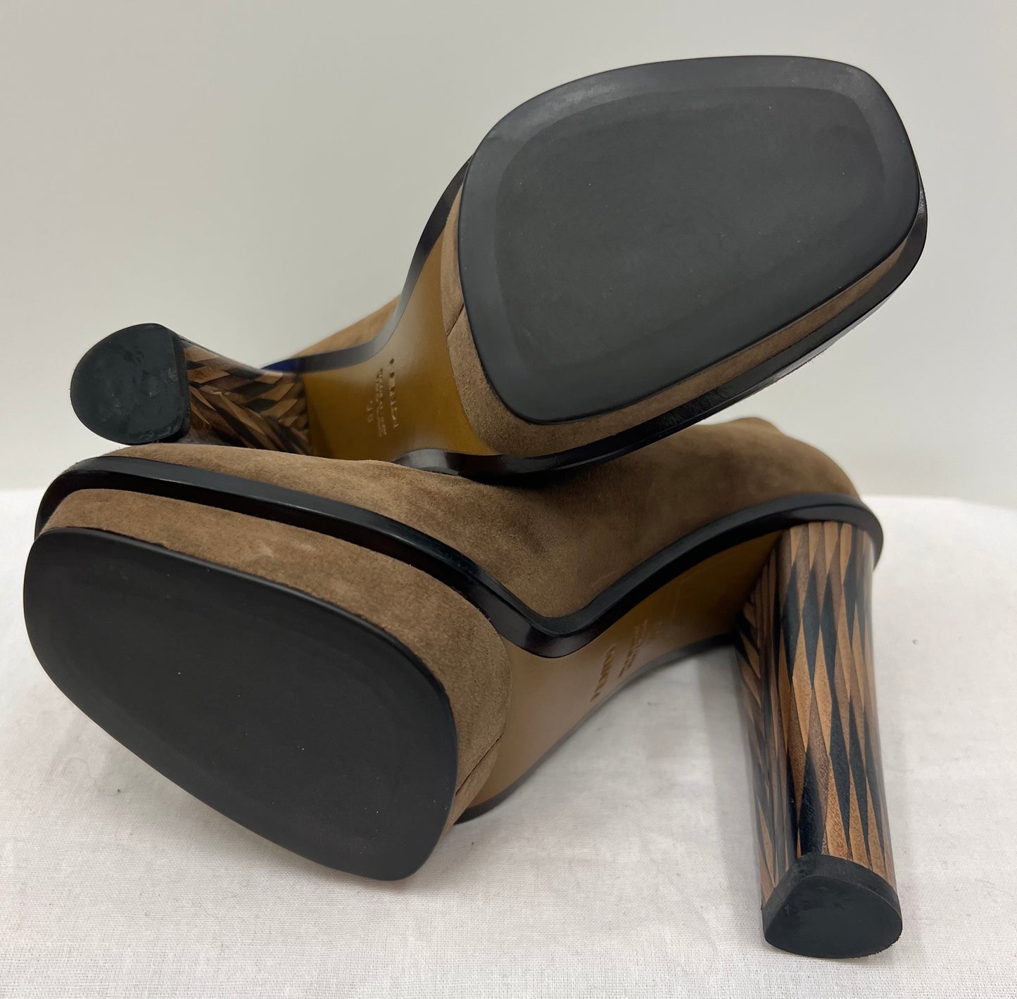FENDI Cammello Heels