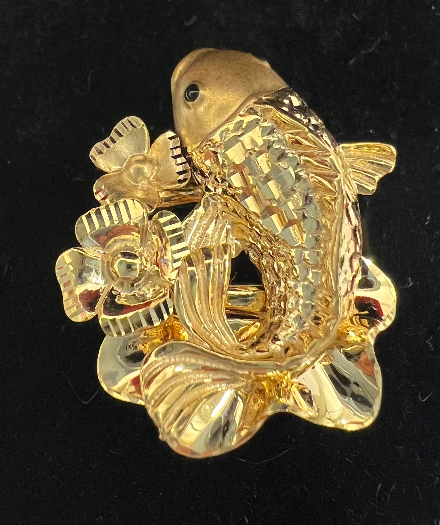 FINE JEWELRY Koi Fish Ring