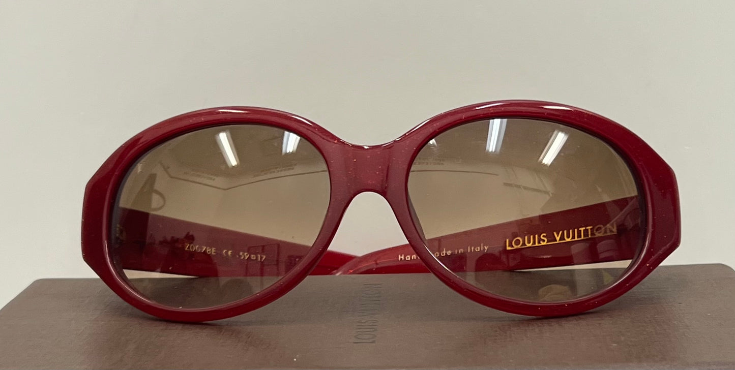 LOUIS VUITTON Obsession Oval Sunglasses