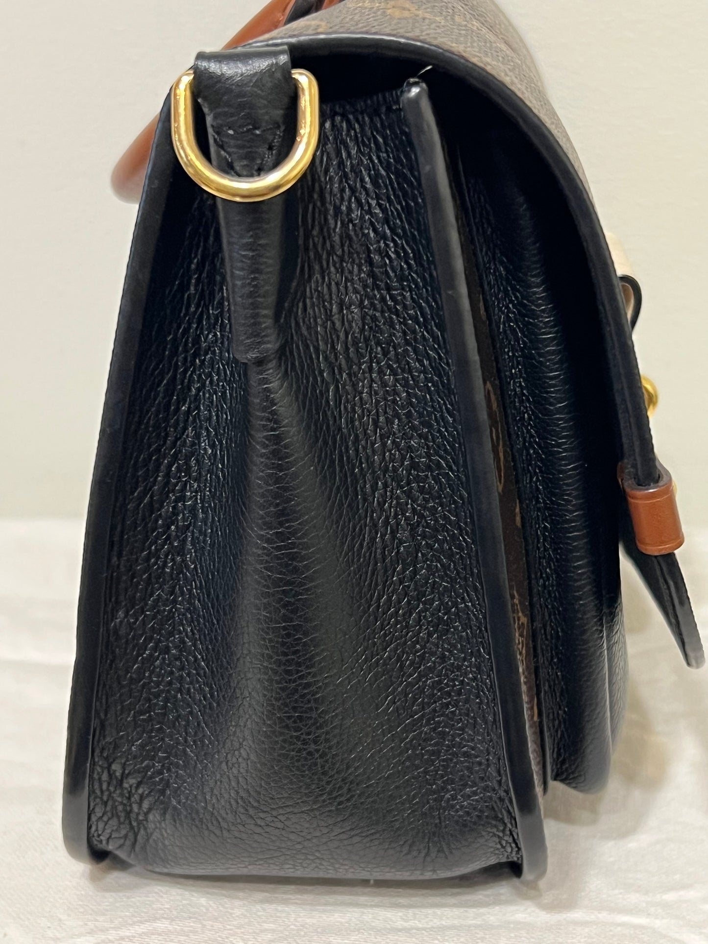 LOUIS VUITTON Vaugirard Monogram
