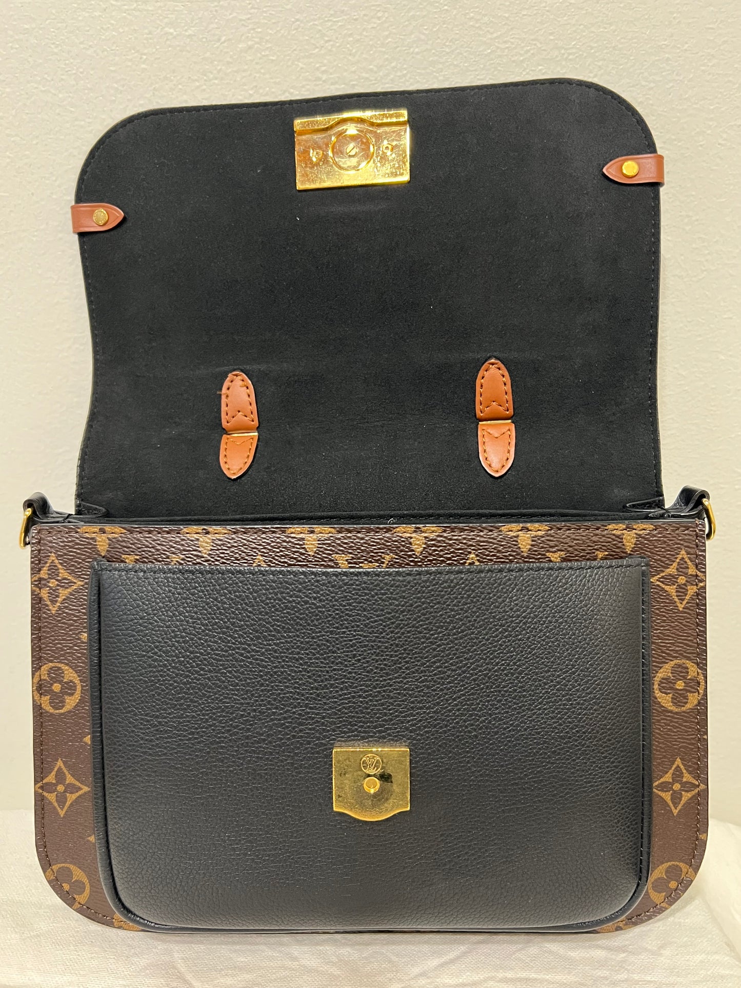 LOUIS VUITTON Vaugirard Monogram