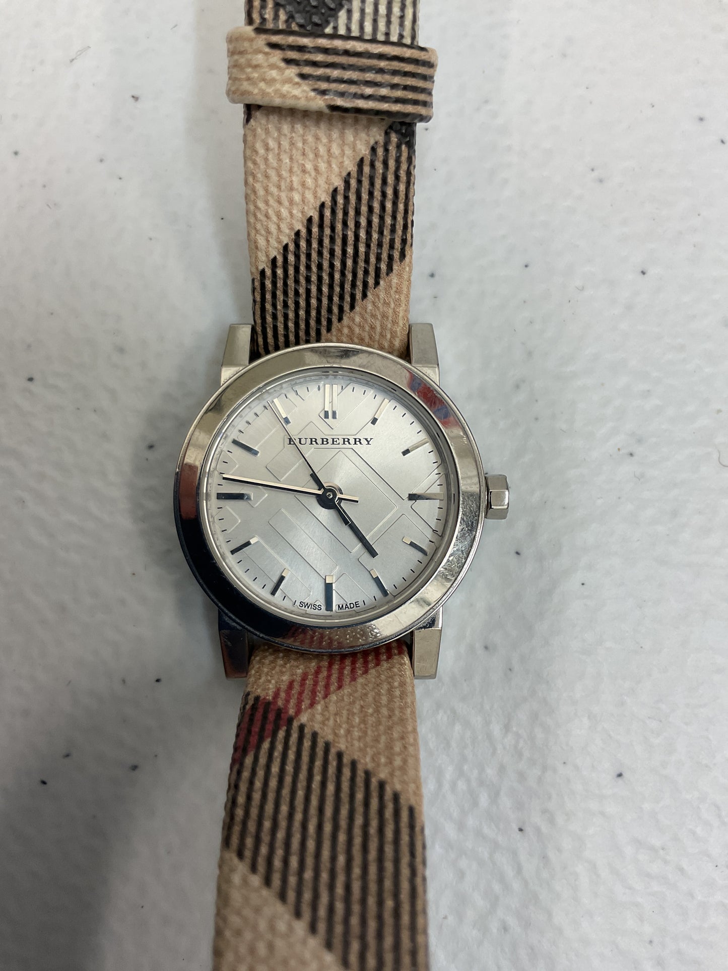 BURBERRY Nova Check Quartz Watch