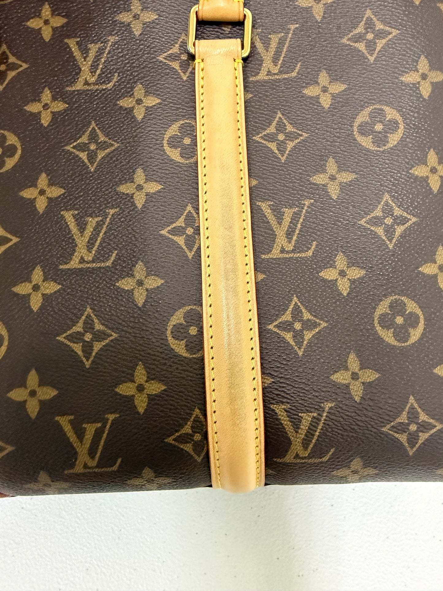 LOUIS VUITTON Soufflo MM Monogram