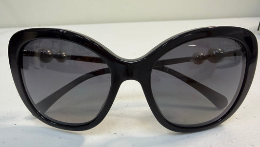CHANEL Pearl Sunglasses 5339