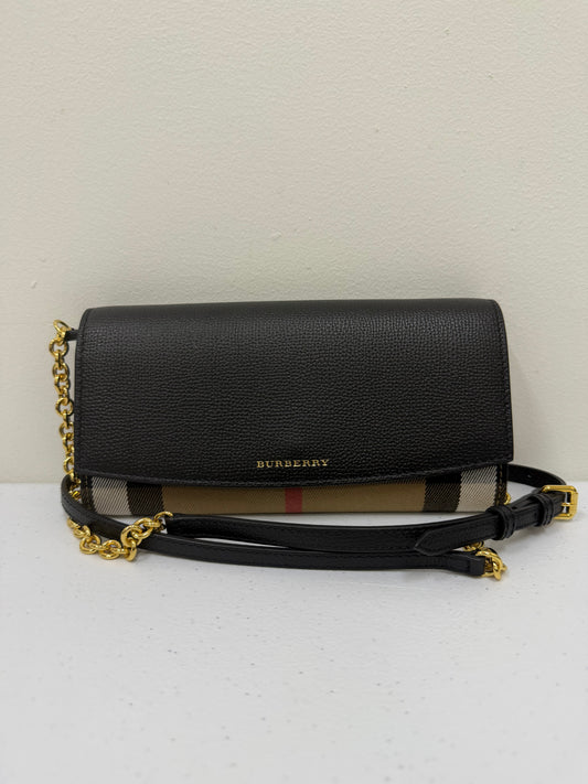 BURBERRY Henley Wallet on chain