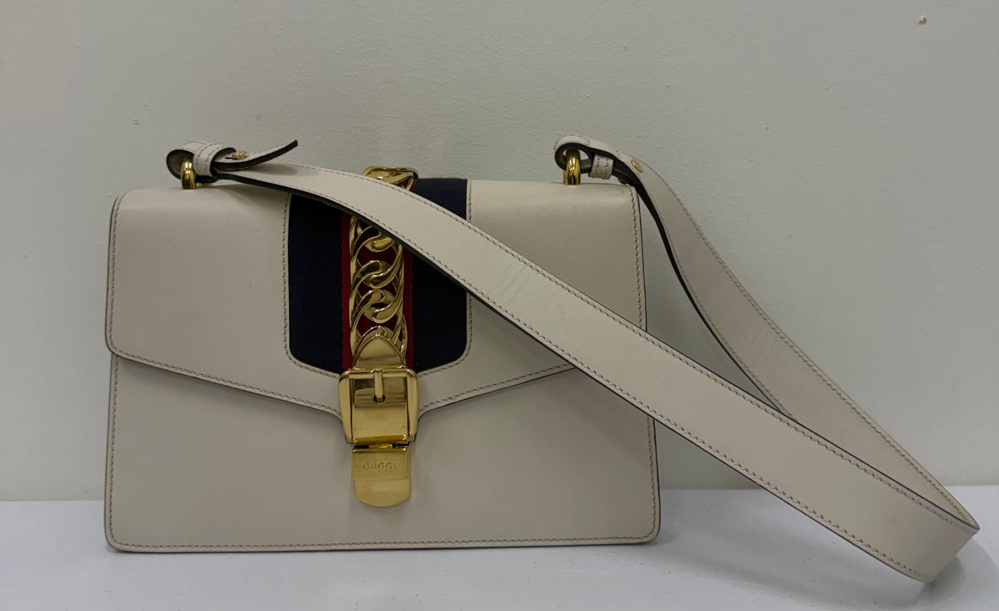 GUCCI Sylvie Web Medium