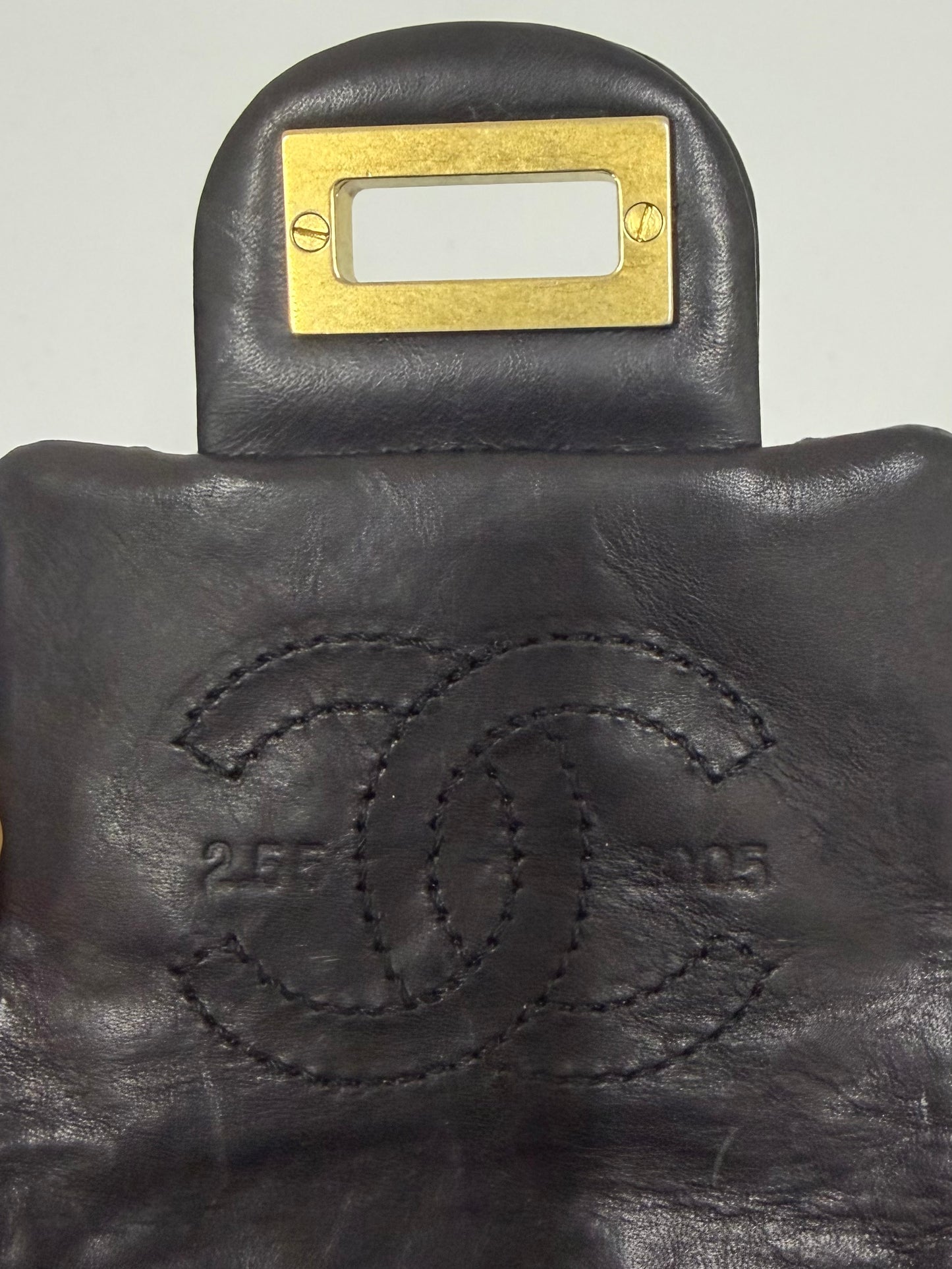 CHANEL Black Reissue 2.55 mini bag