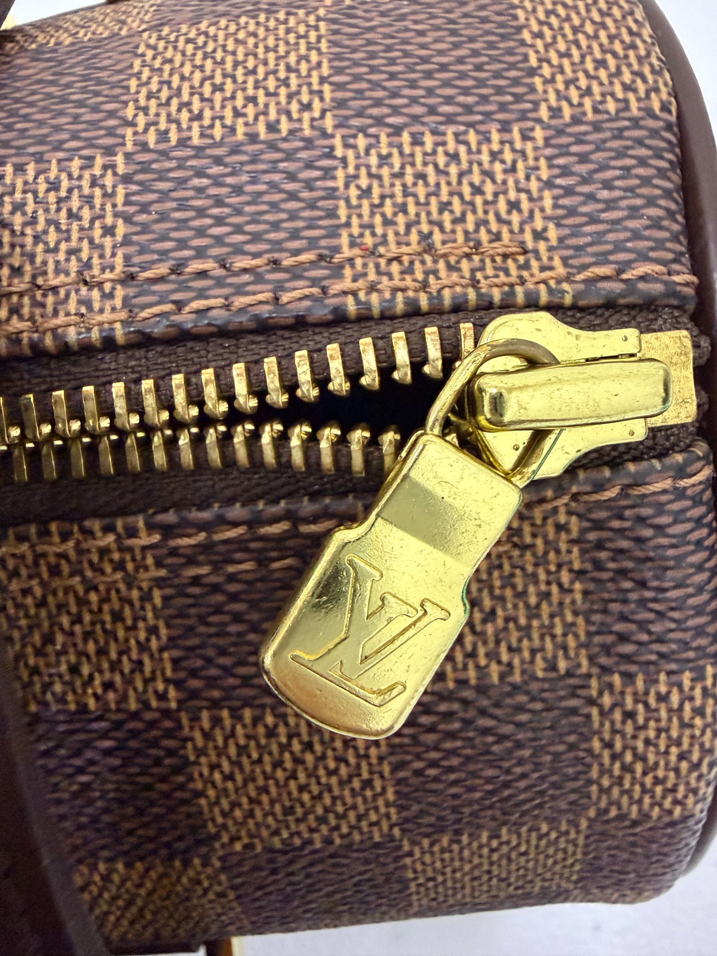 LOUIS VUITTON Papillon 30 Damier Ebene