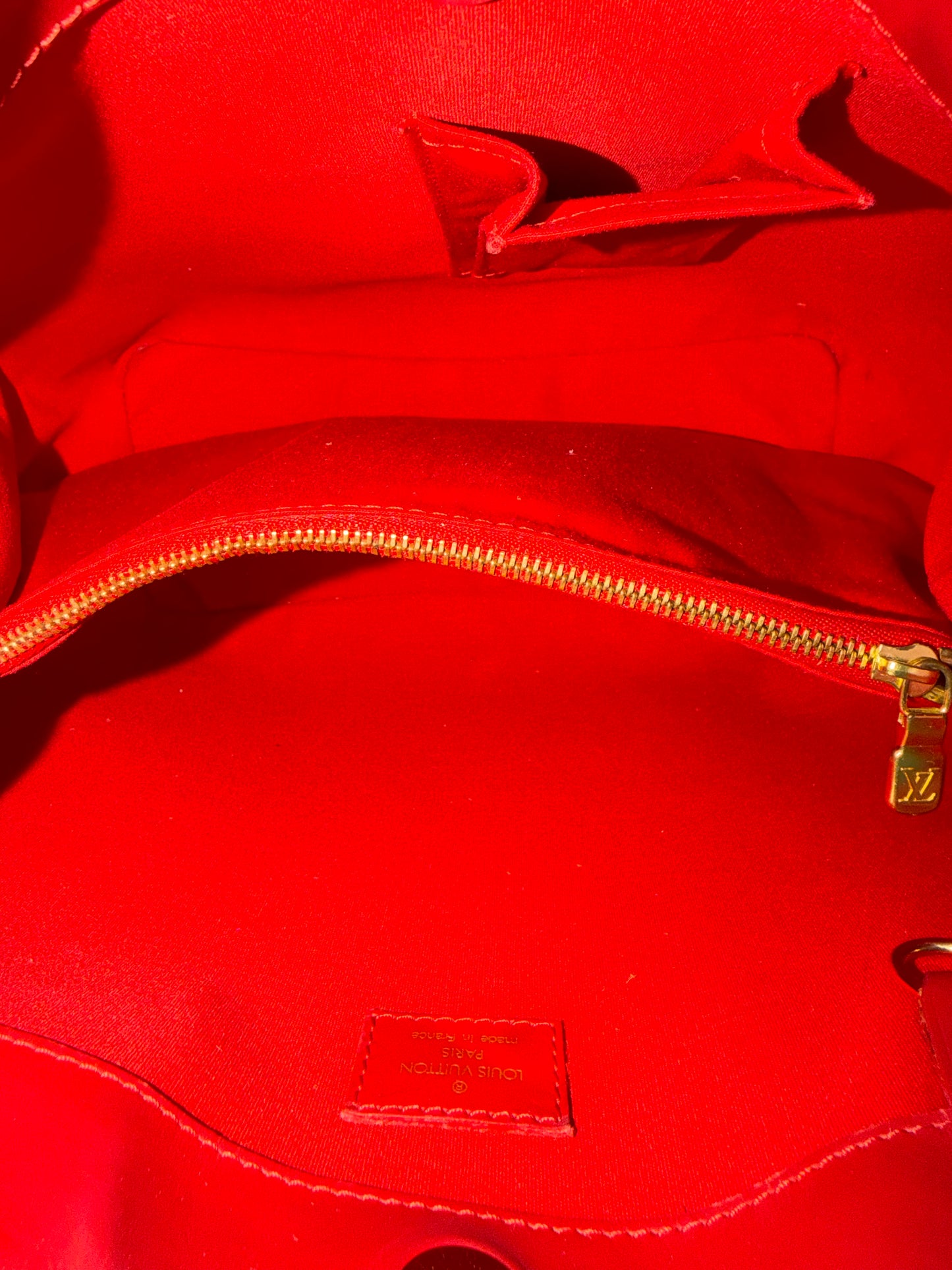 LOUIS VUITTON Mandara Epi Leather
