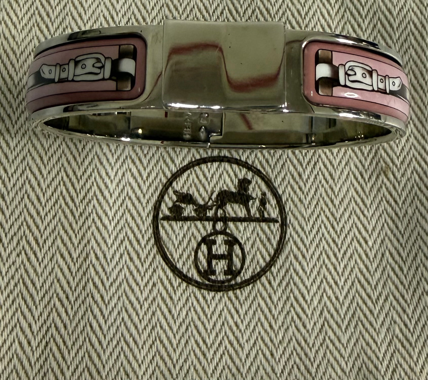 HERMÈS Clic Clac Bangle