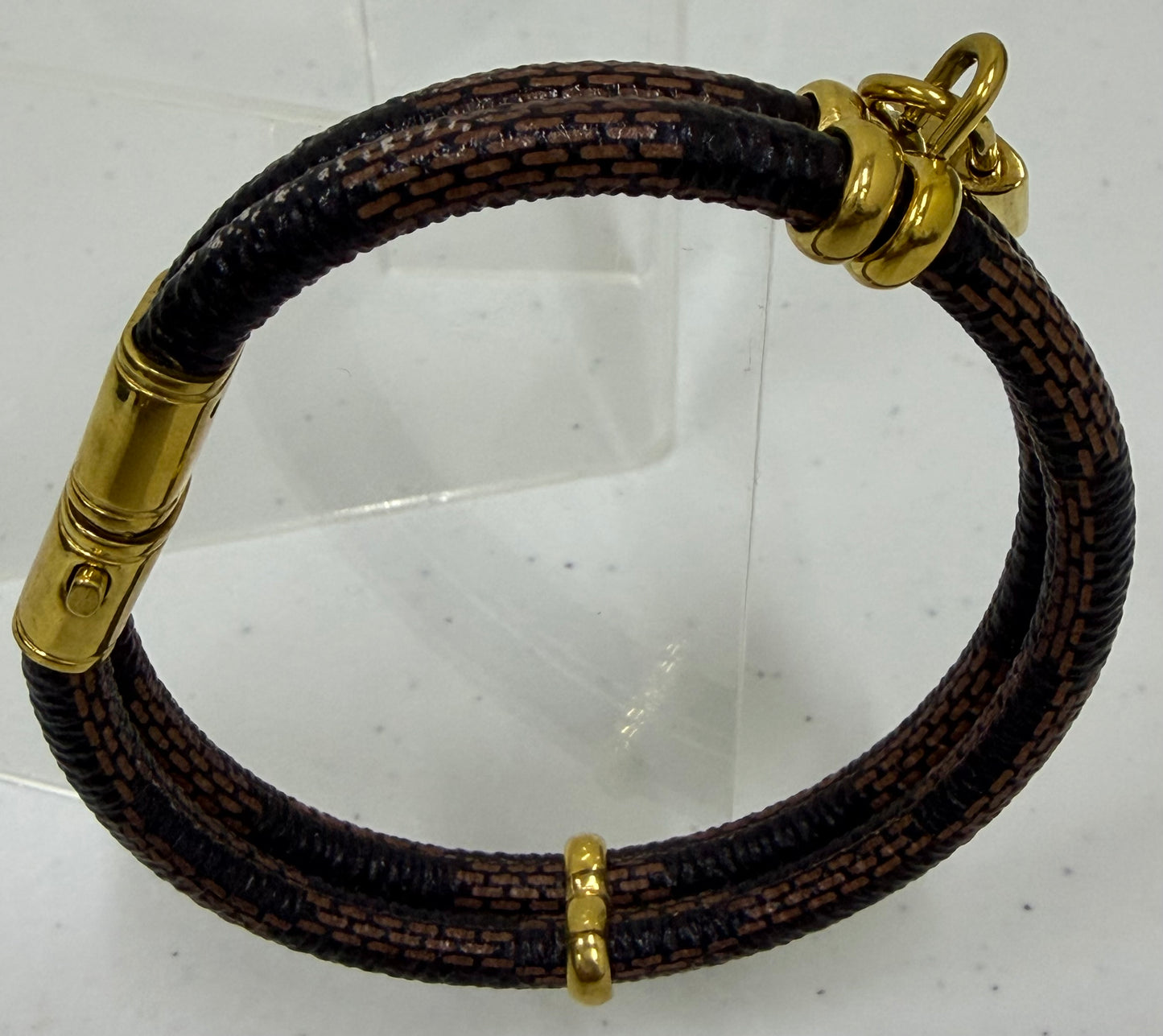 LOUIS VUITTON Keep It Twice Bracelet