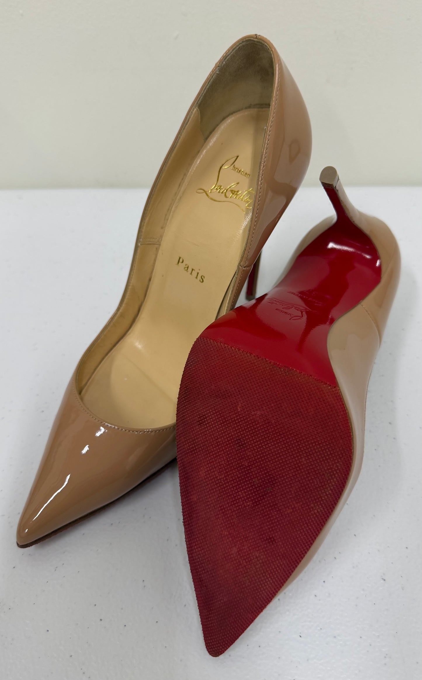 CHRISTIAN LOUBOUTIN Kate 120 Pumps Nude