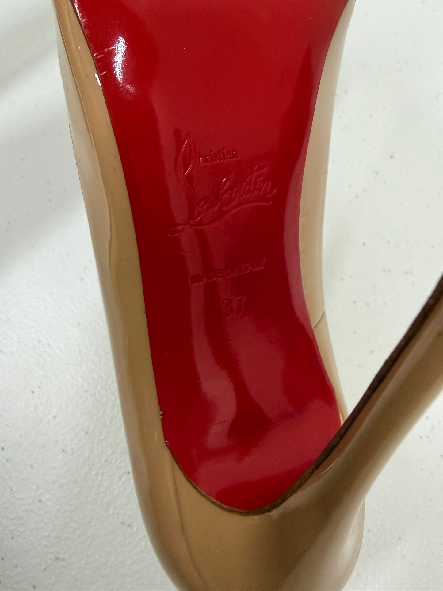 CHRISTIAN LOUBOUTIN Kate 120 Pumps Nude