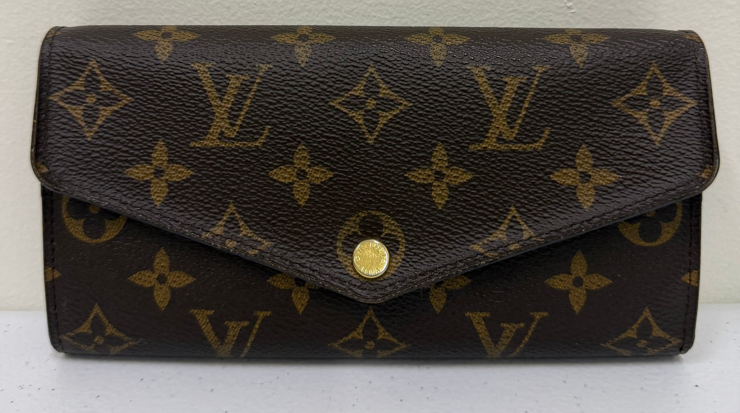 LOUIS VUITTON Sarah Wallets Monogram