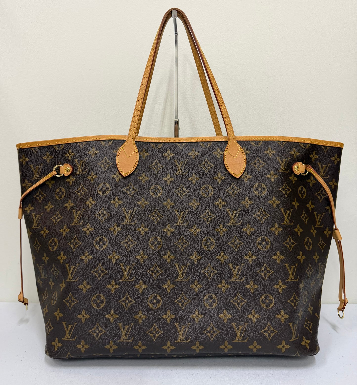 LOUIS VUITTON Neverfull GM Monogram