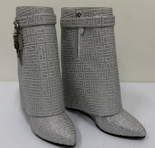 GIVENCHY Sharm Lock Ankle Boots