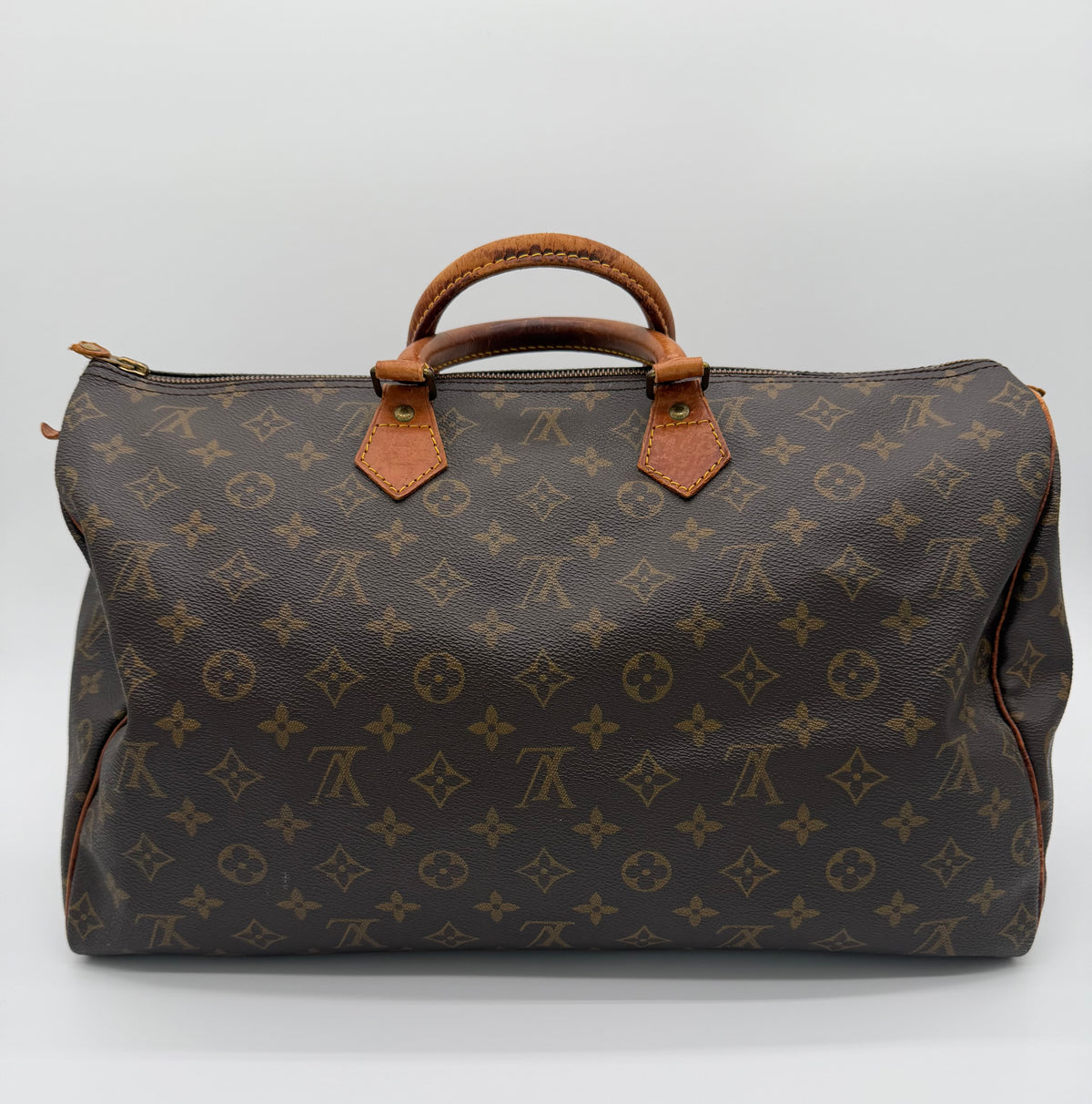 LOUIS VUITTON Speedy 40 Monogram Canvas