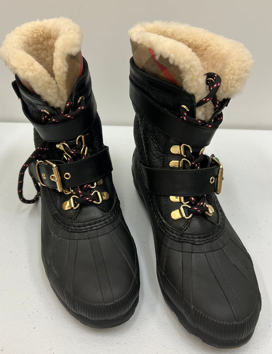 BURBERRY Snow Boots