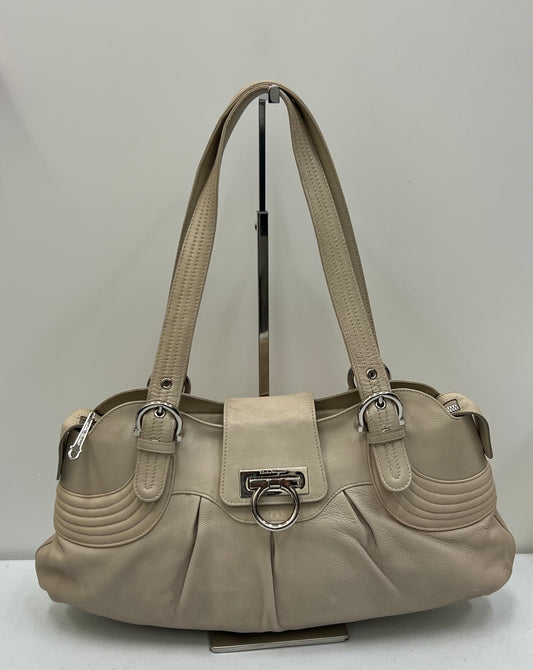 SALVATORE FERRAGAMO Gancini Beige