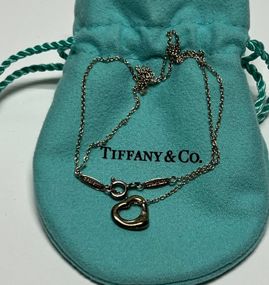 TIFFANY&CO. Open Heart Necklace