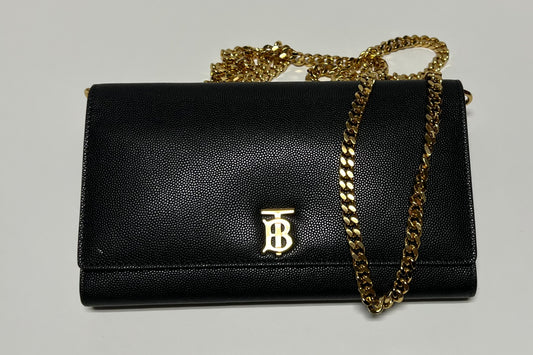 BURBERRY Wallet on Chain