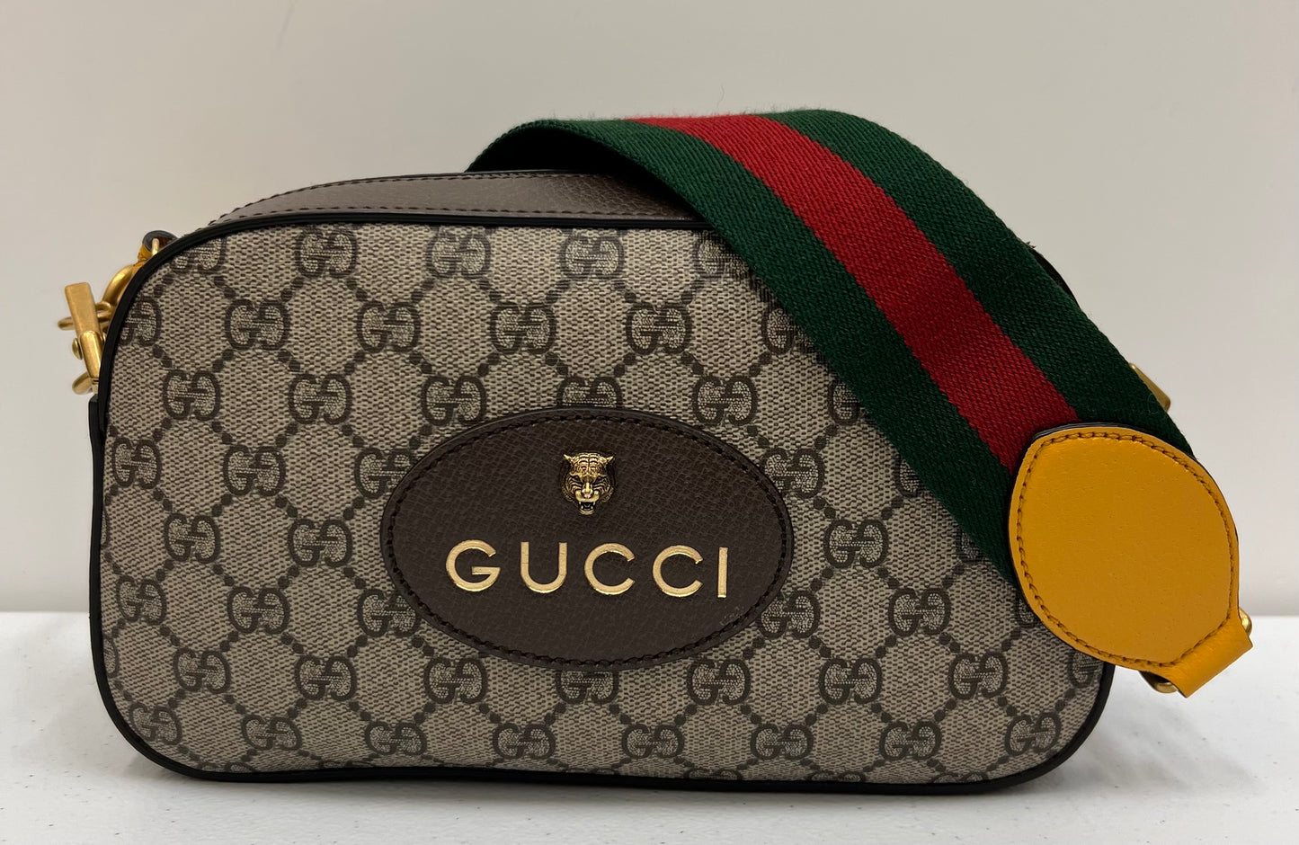 GUCCI GG Supreme Web Neo