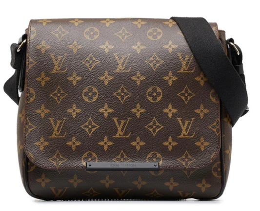 LOUIS VUITTON Macassar District PM Monogram