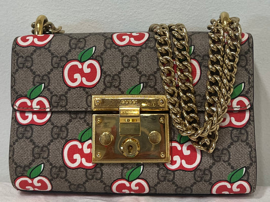 GUCCI GG Supreme Apple Padlock
