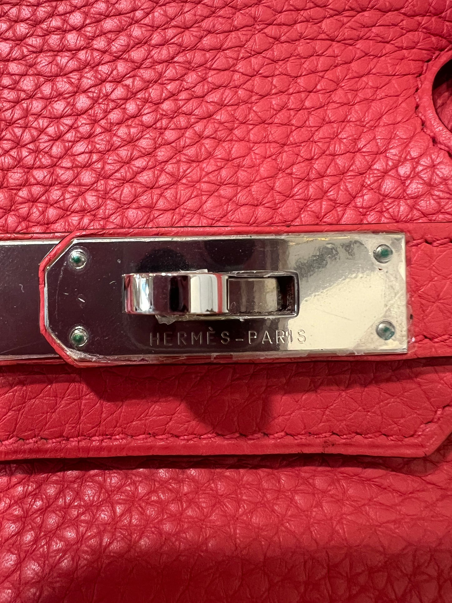 HERMÈS Birkin 30 in Bougainvillea Clemence Leather