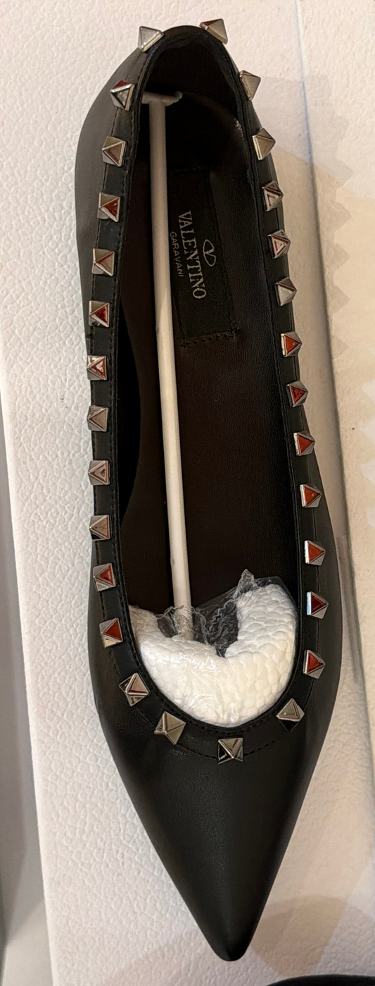 VALENTINO Garavani Flat